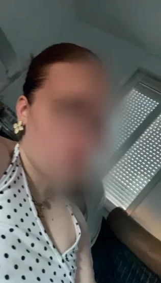 Carmela, 19 anni